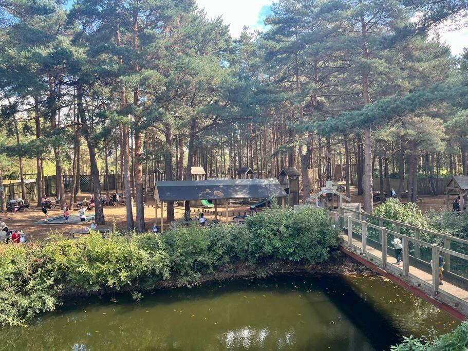 Beach Home With Garden, Close To New Forest Bournemouth Buitenkant foto